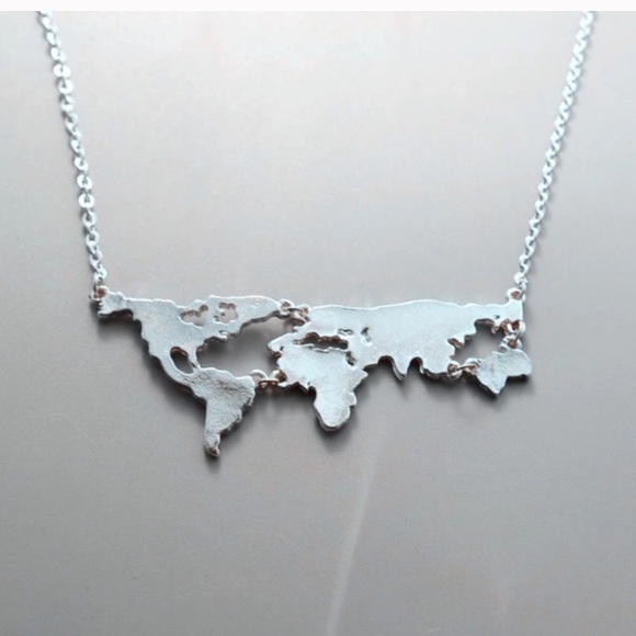 Silver World Map Necklace 🌎 - Picture 4 of 5